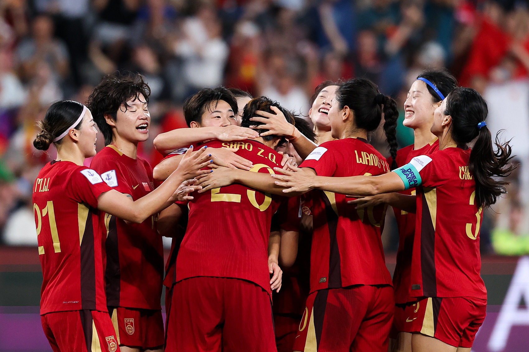 kaiyun-马德兴：中国女足进亚洲杯四强仅完成保底任务，不等于护身符